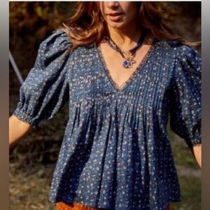 Hunter Bell Blouse - Small